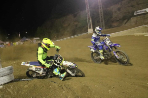 Los pilotos  hicieron vibrar a la afición.