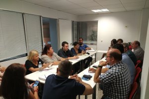 Reunión de IU de Almería capital.