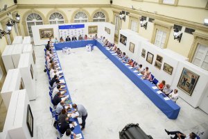 Alcaldes en un acto reciente en Diputación.