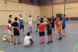 Aprendiendo con la máxima atención.