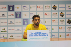 El jugador celeste en rueda de prensa.