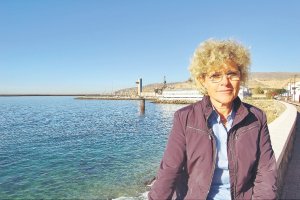 Lola cuenta que “es increíble cómo cambian los gestos y miradas de los turistas durante las visitas”.