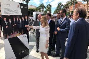 La presidenta del Congreso de los Diputados enumerando a los denominados “padres de la constitución” de 1978. Foto: F. Cuadrado
