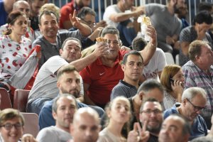Los aficionados participan en los triunfos del Almería.