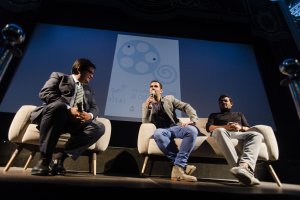 Presentación del cartel de Roberto Rodríguez, esta mañana en el Teatro Cervantes.