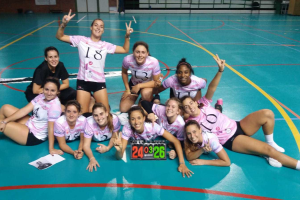 Las jugadoras celebrando una importante victoria.