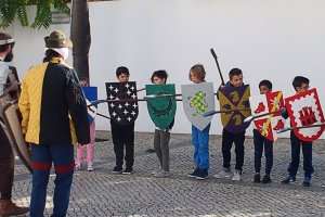 Taller Muro de Escudos en la Alcazaba de Almería.