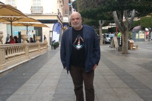 Fernando Frías ha visitado Almería para dar una charla en el marco del programa de ‘Ciencia en Bares’.