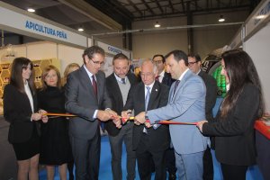 El alcalde, el delegado de Economía, el presidente de la Diputación y el presidente de la Asociación de Empresarios de Berja.