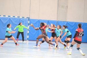 Una jugada del partido.