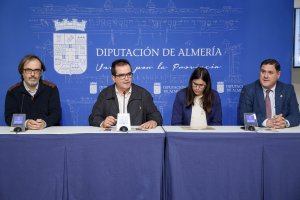 Presentación de las jornadas, ayer en Diputación.