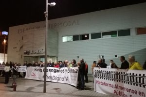 La Mesa desplegó de nuevo sus pancartas para pedir inversiones