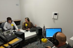 Guillermo Mirón junto a Davinia Piqueras en el arranque de SER Levante.