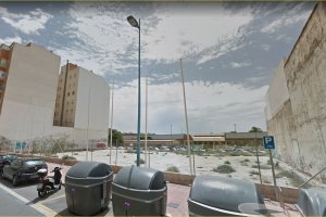 Solar en la Avenida de Montserrat, número 48, donde Sareb planea una promoción  urbanística.