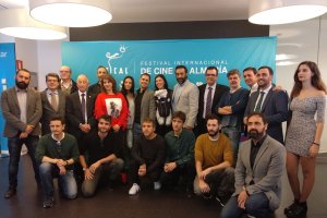 Foto de familia de algunos de los asistentes a la presentación de Fical en Madrid.