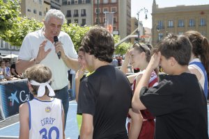 Fernando Romay volverá a visitar Almería.