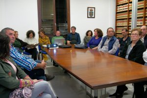 Reunión informativa en el consistorio abderitano.