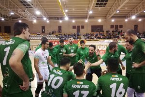 Berenguel dando instrucciones.