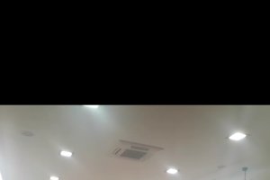 Los concejales del PP levantados momentos antes de abandonar el pleno