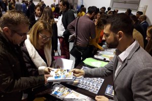 Almería participa en las jornadas profesionales de Castilla y León para atraer turistas.