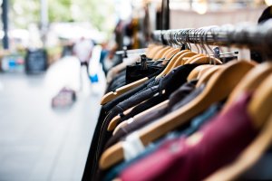 La ropa aparece entre los artículos más hurtados.
