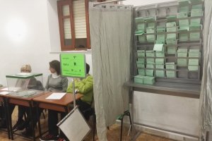 Un colegio electoral de Almería, durante este 2D.