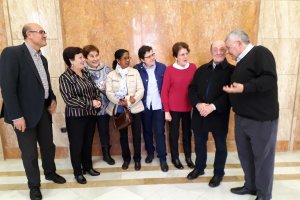 Algunos de los homenajeados tras un encuentro ayer con el subdelegado.