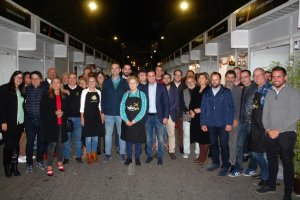 Autoridades y empresarios participantes en la Feria Sabores Almería.
