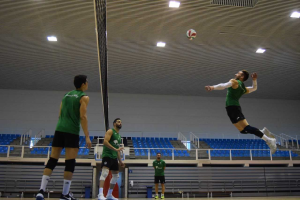 Fran Ruiz en acción de ataque.