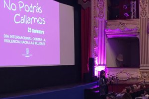 Mabel Lozano, durante la presentación del filme.