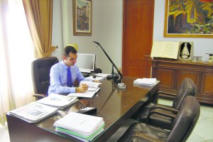 El alcalde de Almería solicitó, por carta y en dos ocasiones, la reunión con el ministro de Fomento.