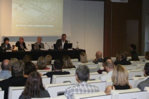 José Ángel Ferrer llenó uno de los auditorios del Colegio de Arquitectos de Madrid.