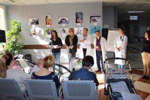 Inauguración de la exposición en el Hospital de Poniente.