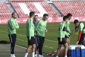 Aguza volvió a entrenar con sus compañeros.