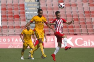 El Almería recupera a Fran Callejón.