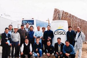 Un grupo de japoneses de visita en Clisol Agro.