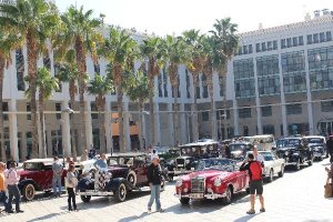 Imagen de la concentración de coches de una edición pasada.