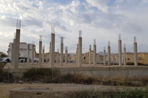 Aspecto de las obras paralizadas por las que hay que indemnizar a la constructora.