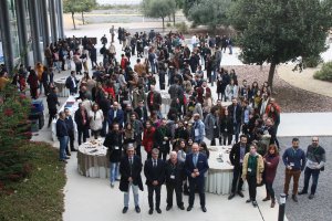El rector se ha reunido con los jóvenes que han participado en el Congreso.