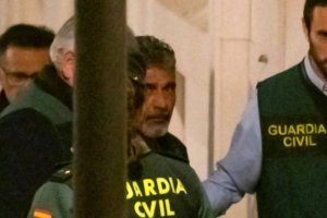 Bernardo Montoya, conducido por la Guardia Civil.