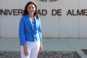 Magdalena Cantero, presidenta del Pleno del Consejo Social de la UAL.