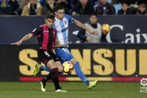 El Reus pasó por encima de un Málaga irreconocible.