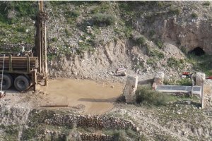 Imagen de las perforaciones descubiertas en la zona de Góchar.