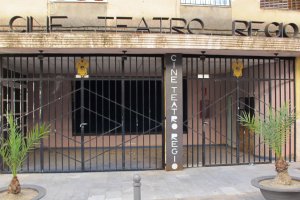 Exterior del ‘Cine Teatro Regio’ que el Ayuntamiento pondrá en valor con una inversión de 217.000 euros.