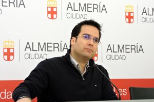 Pedro Díaz, concejal del Grupo Socialista del Ayuntamiento de Almería.