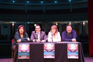 En orden, Mari Ángeles Torres, Pedro Hernández (presidente de A Toda Vela), Isabel Guirao (directora), y Javier Pérez.