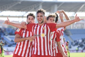 El Almería espera celebrar este sábado una gran victoria.