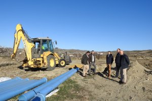 Responsables de Diputación, Galasa y del Ayuntamiento en una de las zonas donde tendrán lugar los trabajos.