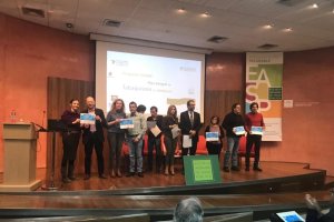 La entrega de este credencial se ha realizado en la Escuela Andaluza de Salud Pública (EASP).