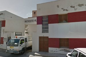 Fachada del antiguo matadero de Berja, destino para nuevas empresas.